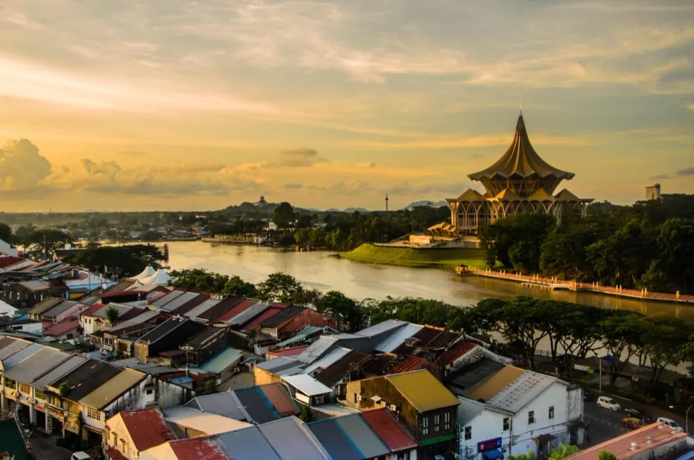 Kuching Sarawak travel, tour and holiday package - Kuching City tour - trip to Kuching, Sarawak