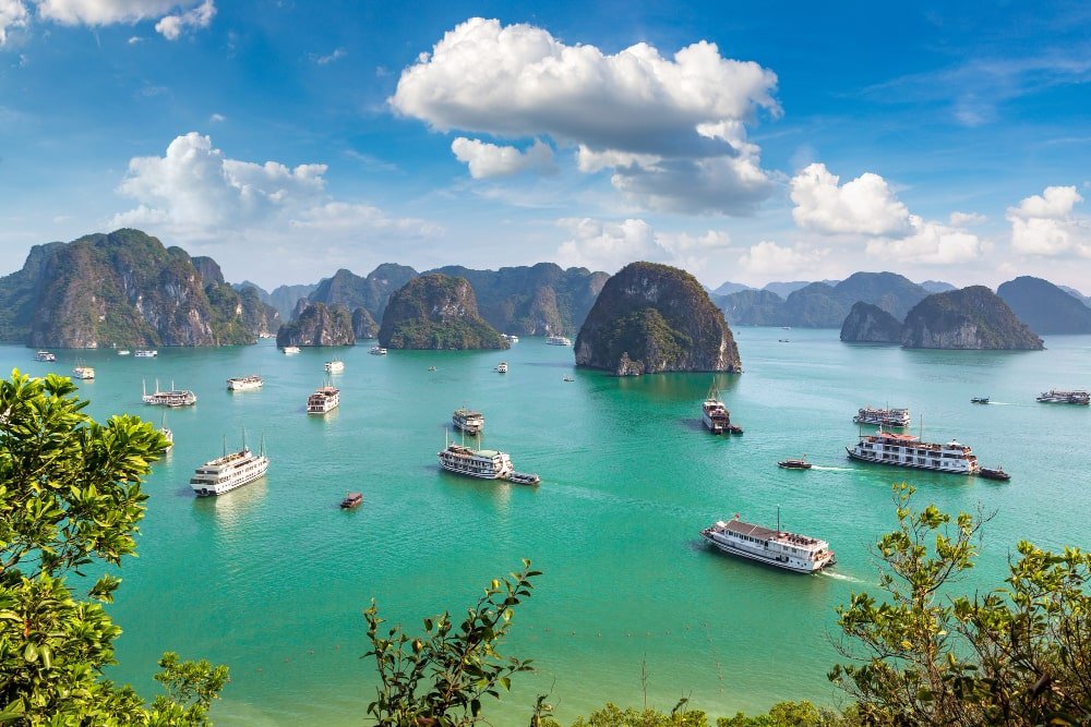 Trip to Hanoi with Halong Bay cruise tour packages - Hanoi, Vietnam tour and travel package