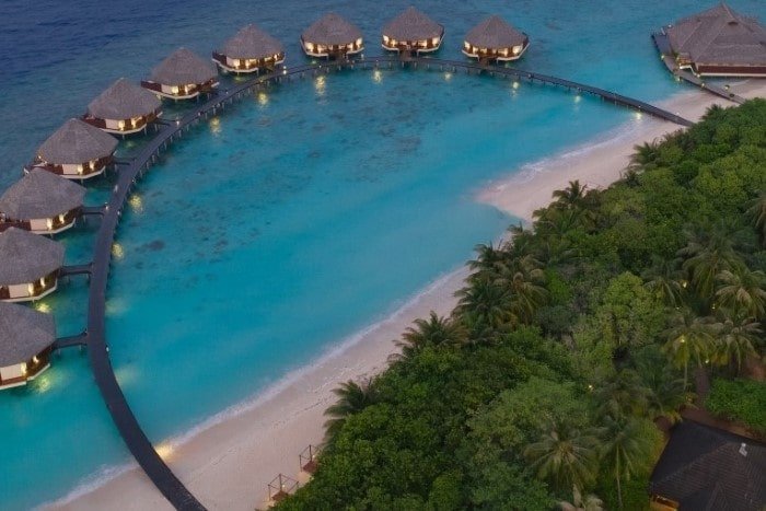 Adaaran Select Meedhupparu Island Resort